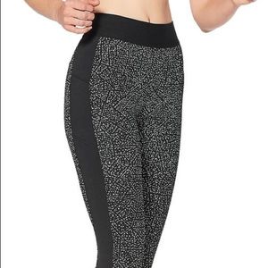 Box It Out Tight - Lululemon